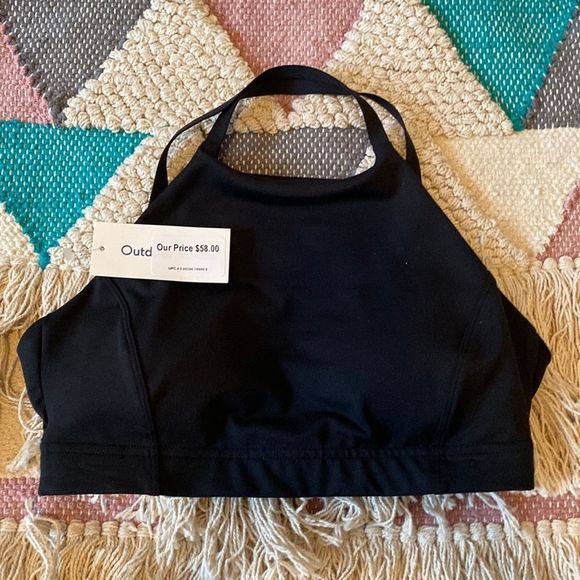 NWT. Outdoor Voices Flow Strappy Bra - Picture 1 of 8